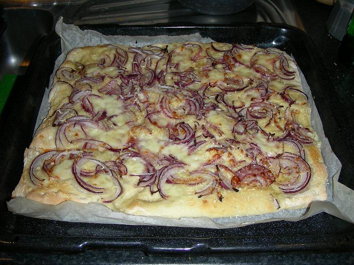 Pizza con le cipolle