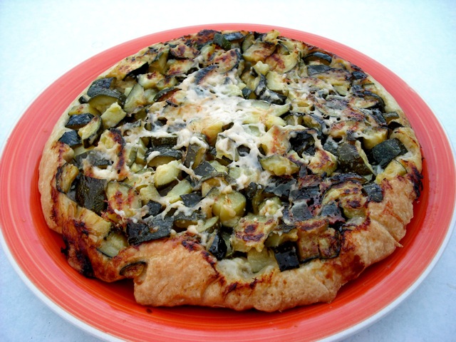 Tarte tatin con zucchine e pecorino
